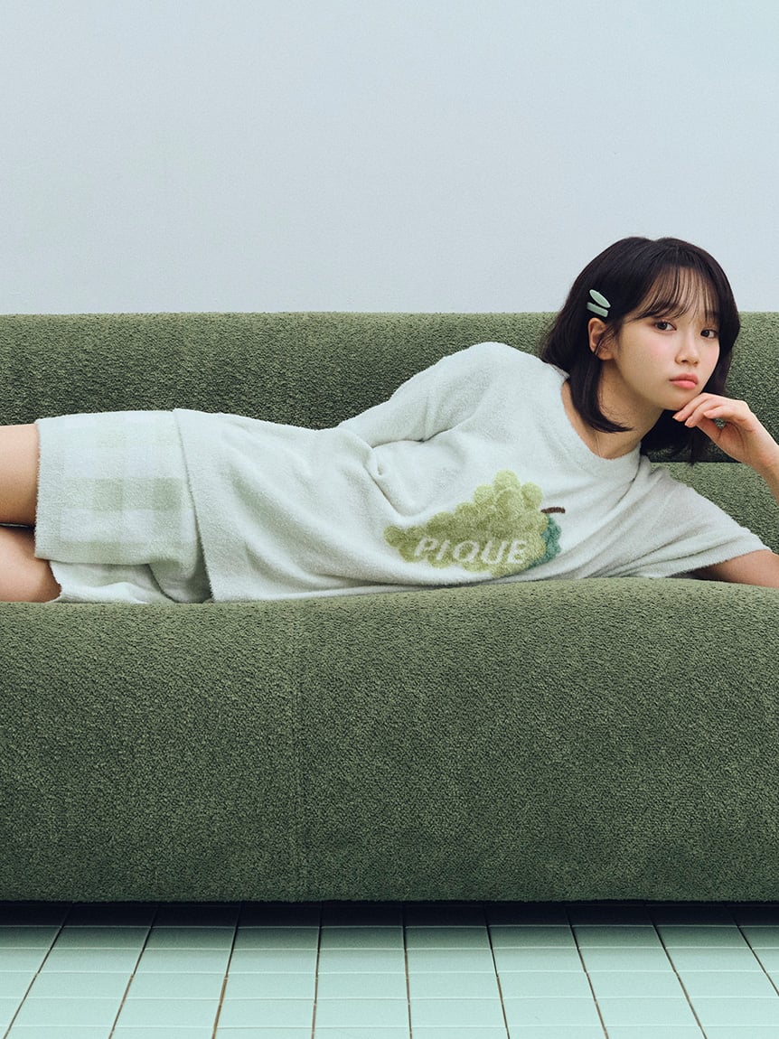 Fruit Jacquard Pullover Tops
