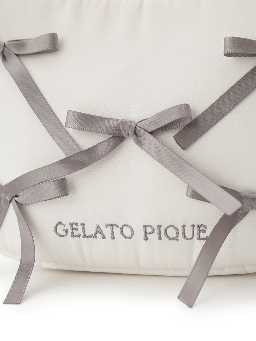 Ribbon Handle Pouch