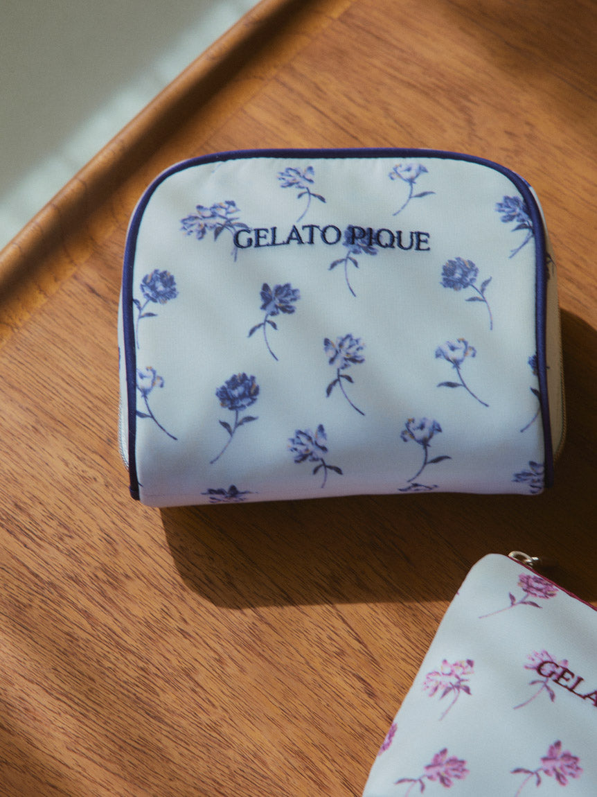 Rose Patterned Square Pouch