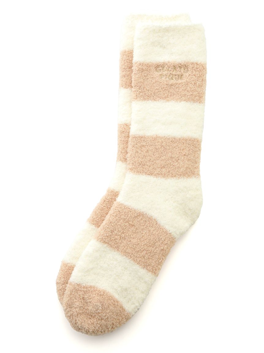 Powder Two Border Fuzzy Socks